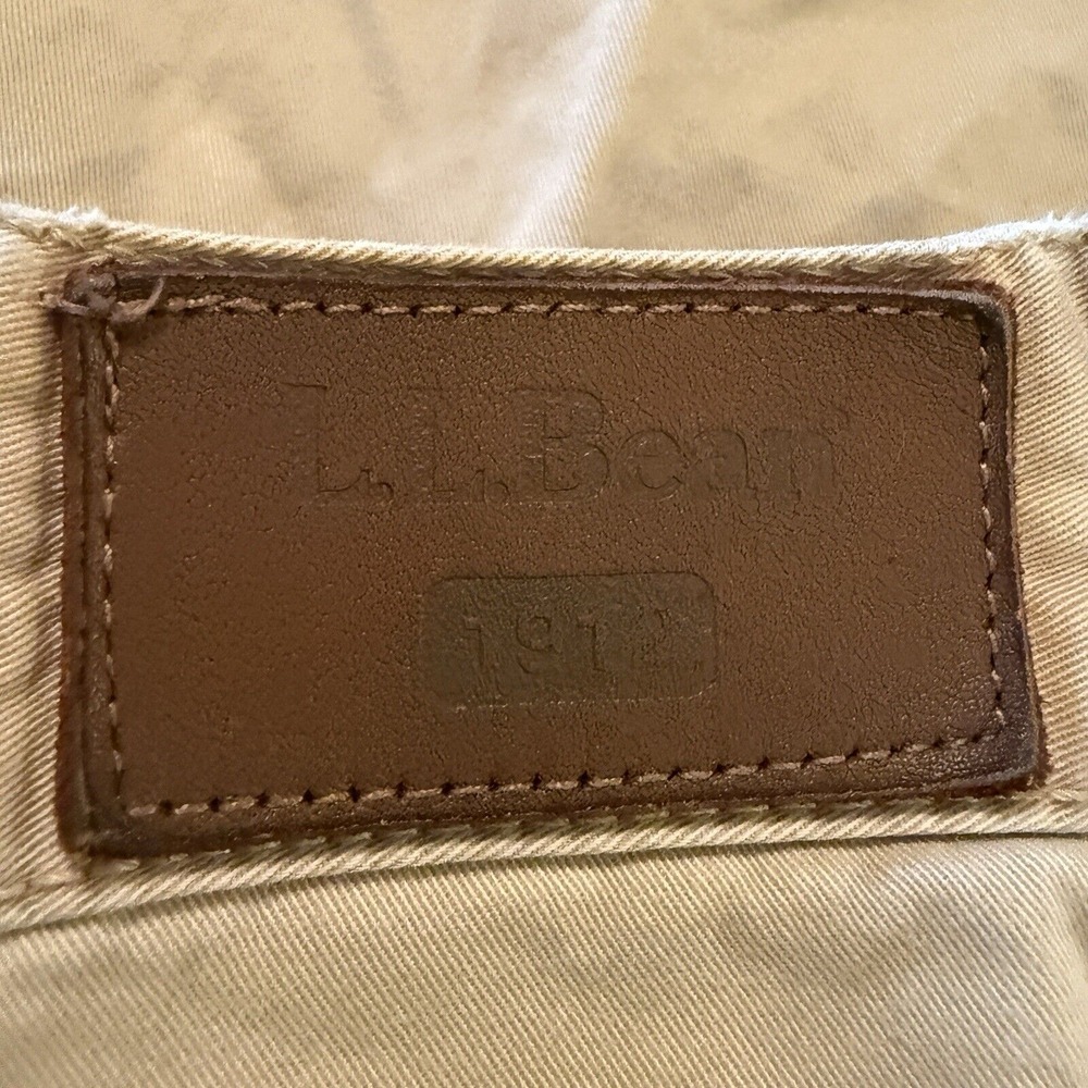 L.L. Bean Men's Classic Fit Khaki Brown‎ Jeans 34x30 Fit 34x29